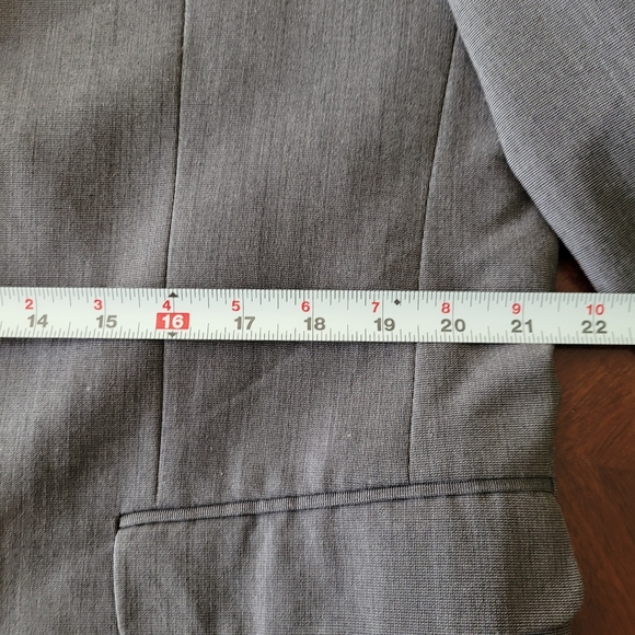 Van Heusen Gray Suit Jacket - Picture 8 of 10